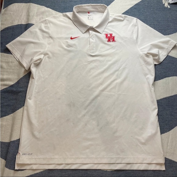 Sold - Picture 1 of 4